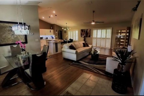 Villa ou maison à vendre à Summerfield, Floride: 3 chambres, 185.9 m2 № 2413445 - photo 4