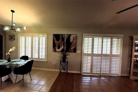 Villa ou maison à vendre à Summerfield, Floride: 3 chambres, 185.9 m2 № 2413445 - photo 3