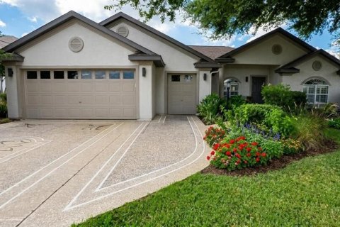 Villa ou maison à Summerfield, Floride 3 chambres, 185.9 m2 № 2413445