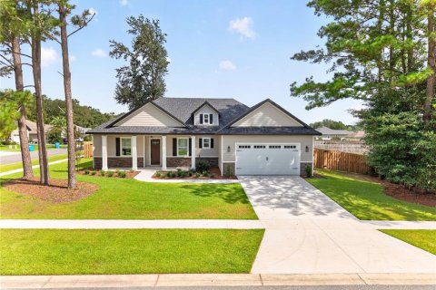 House in High Springs, Florida 4 bedrooms, 196.77 sq.m. № 2361380