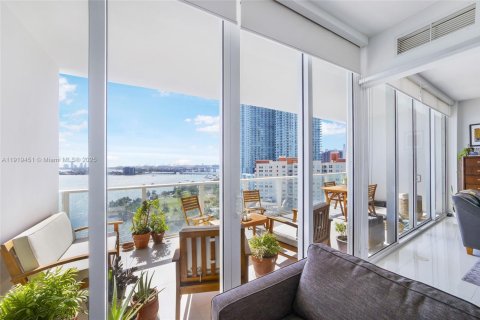 Condominio en venta en Miami, Florida, 2 dormitorios, 105.44 m2 № 2018216 - foto 23