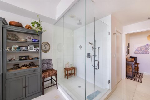 Condominio en venta en Miami, Florida, 2 dormitorios, 105.44 m2 № 2018216 - foto 29