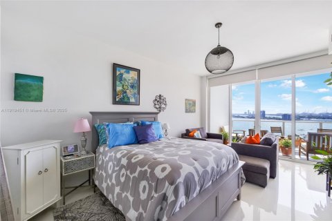 Condominio en venta en Miami, Florida, 2 dormitorios, 105.44 m2 № 2018216 - foto 24