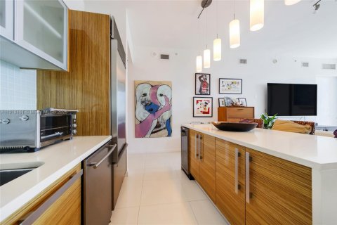 Condominio en venta en Miami, Florida, 2 dormitorios, 105.44 m2 № 2018216 - foto 19