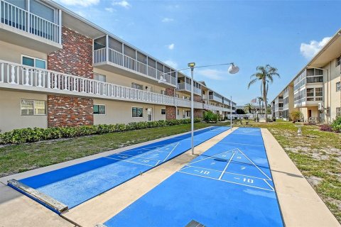 Copropriété à vendre à Sarasota, Floride: 2 chambres, 98.1 m2 № 1681708 - photo 23