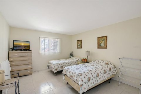 Copropriété à vendre à Sarasota, Floride: 2 chambres, 98.1 m2 № 1681708 - photo 14