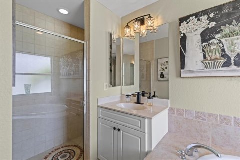 Villa ou maison à vendre à Cape Coral, Floride: 3 chambres, 193.42 m2 № 2361418 - photo 17