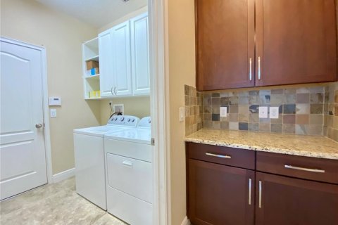 Villa ou maison à louer à Windermere, Floride: 3 chambres, 205.69 m2 № 2430338 - photo 21