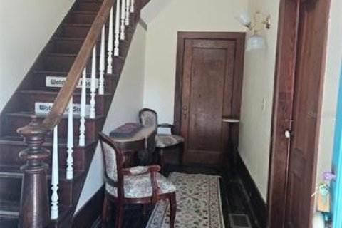 House in Crescent City, Florida 2 bedrooms, 195.09 sq.m. № 2403715 - photo 3