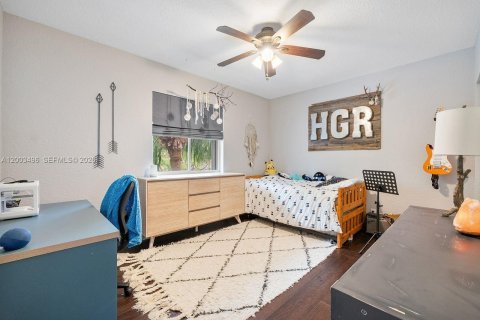 House in Delray Beach, Florida 4 bedrooms, 227.98 sq.m. № 2068856 - photo 11