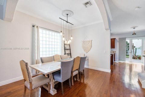 House in Delray Beach, Florida 4 bedrooms, 227.98 sq.m. № 2068856 - photo 27