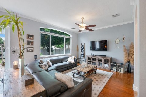 House in Delray Beach, Florida 4 bedrooms, 227.98 sq.m. № 2068856 - photo 19