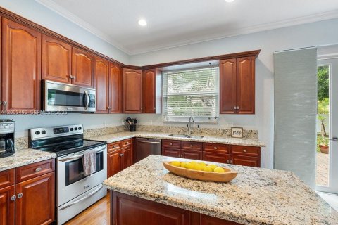 House in Delray Beach, Florida 4 bedrooms, 227.98 sq.m. № 2068856 - photo 25