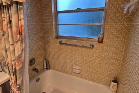 Condo in Deerfield Beach, Florida, 1 bedroom  № 2154019 - photo 11