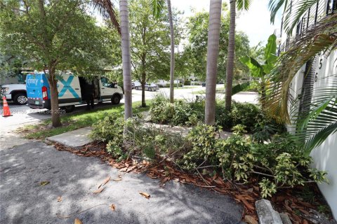 Villa ou maison à louer à Fort Lauderdale, Floride: 1 chambre, 57.6 m2 № 1992442 - photo 23