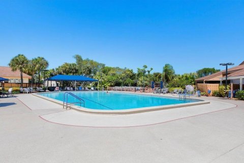 Condo in Boynton Beach, Florida, 2 bedrooms  № 2401226 - photo 15
