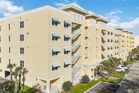 Condominio en venta en Osprey, Florida, 3 dormitorios, 179.95 m2 № 2214843 - foto 2
