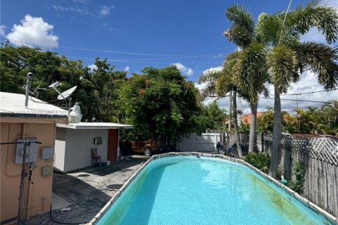 Casa en venta en Cutler Bay, Florida, 4 dormitorios, 202.16 m2 № 1874843 - foto 25