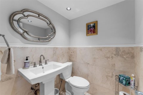 Купить таунхаус в Майами, Флорида 3 спальни, 197.14м2, № 2007384 - фото 6