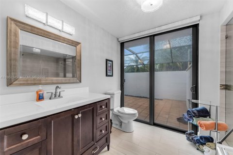 Купить таунхаус в Майами, Флорида 3 спальни, 197.14м2, № 2007384 - фото 13