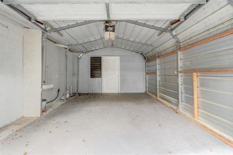 House in Ocala, Florida 3 bedrooms, 162.02 sq.m. № 2220621 - photo 30