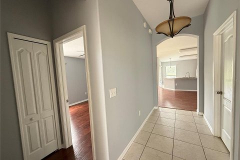 Casa en alquiler en Ruskin, Florida, 4 dormitorios, 175.21 m2 № 1909461 - foto 3