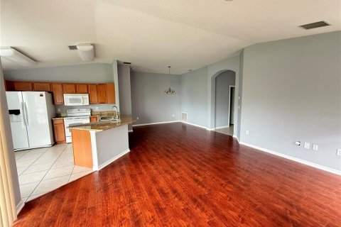 Casa en alquiler en Ruskin, Florida, 4 dormitorios, 175.21 m2 № 1909461 - foto 11