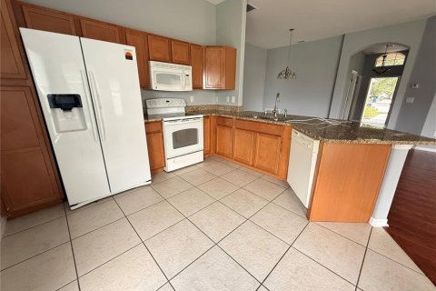 Casa en alquiler en Ruskin, Florida, 4 dormitorios, 175.21 m2 № 1909461 - foto 12