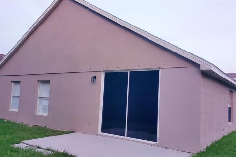 Casa en alquiler en Kissimmee, Florida, 4 dormitorios, 171.13 m2 № 2150199 - foto 9