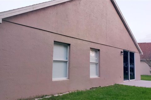 Casa en alquiler en Kissimmee, Florida, 4 dormitorios, 171.13 m2 № 2150199 - foto 10