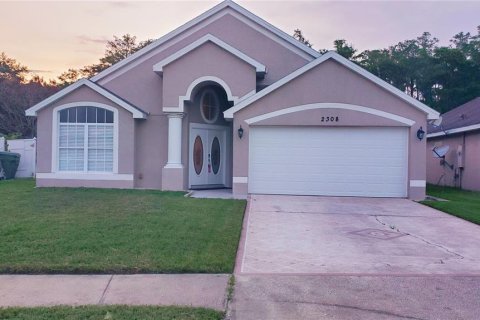 Casa en alquiler en Kissimmee, Florida, 4 dormitorios, 171.13 m2 № 2150199 - foto 3
