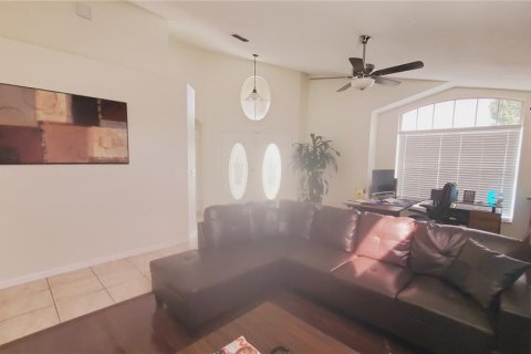 Casa en alquiler en Kissimmee, Florida, 4 dormitorios, 171.13 m2 № 2150199 - foto 19