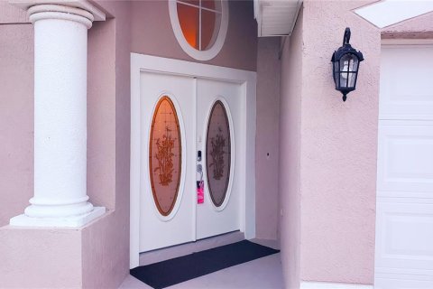 Casa en alquiler en Kissimmee, Florida, 4 dormitorios, 171.13 m2 № 2150199 - foto 6