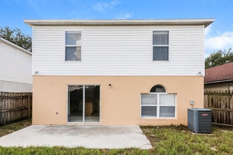 House in Riverview, Florida 4 bedrooms, 178.93 sq.m. № 2379077 - photo 17