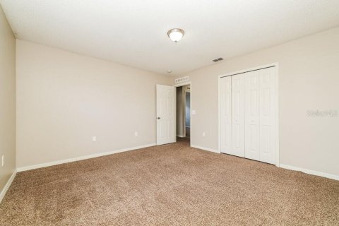 House in Riverview, Florida 4 bedrooms, 178.93 sq.m. № 2379077 - photo 9