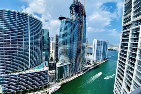 Condominio en Miami, Florida, 2 dormitorios № 2082758