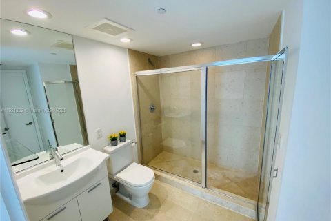 Condominio en venta en Miami, Florida, 2 dormitorios, 108.51 m2 № 2082758 - foto 16