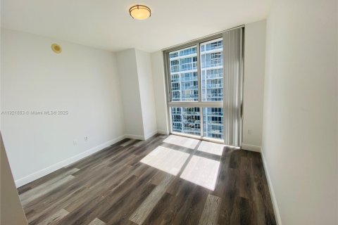 Condominio en venta en Miami, Florida, 2 dormitorios, 108.51 m2 № 2082758 - foto 9