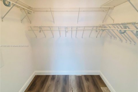 Condominio en venta en Miami, Florida, 2 dormitorios, 108.51 m2 № 2082758 - foto 15