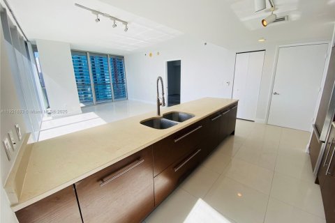 Condominio en venta en Miami, Florida, 2 dormitorios, 108.51 m2 № 2082758 - foto 4