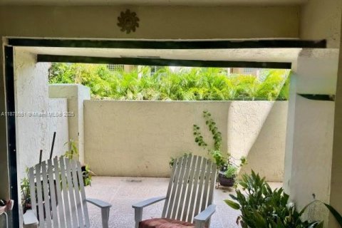 Condominio en venta en Miami, Florida, 2 dormitorios, 93.37 m2 № 1927544 - foto 8