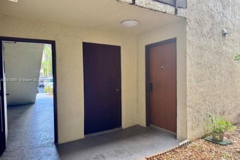 Condominio en venta en Miami, Florida, 2 dormitorios, 93.37 m2 № 1927544 - foto 22