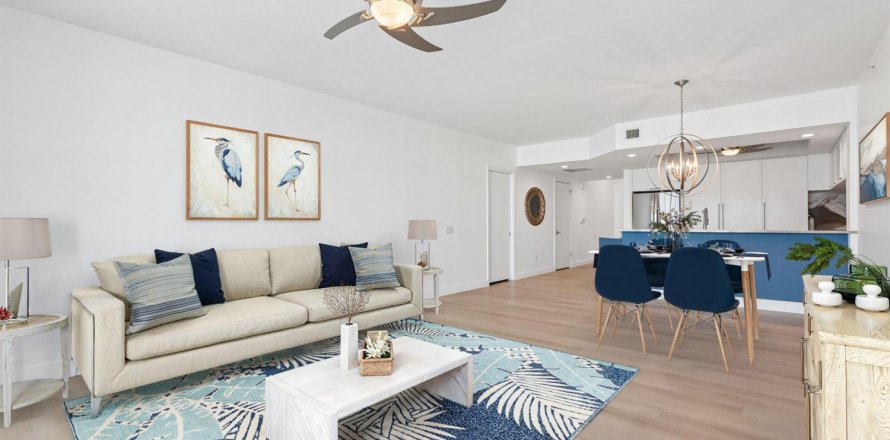 Condo in Riviera Beach, Florida, 2 bedrooms  № 2250775