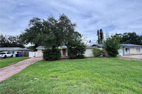 Villa ou maison à Saint Petersburg, Floride 3 chambres, 110.65 m2 № 2415572