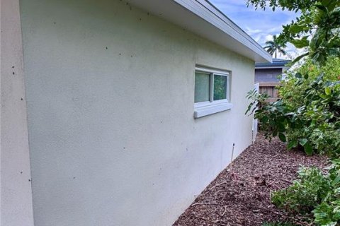Villa ou maison à vendre à Saint Petersburg, Floride: 3 chambres, 110.65 m2 № 2415572 - photo 17