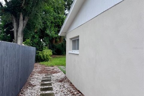 Villa ou maison à vendre à Saint Petersburg, Floride: 3 chambres, 110.65 m2 № 2415572 - photo 10