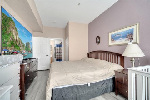 Townhouse in Kissimmee, Florida 4 bedrooms, 136.57 sq.m. № 1608298 - photo 5