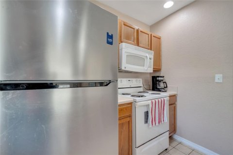 Townhouse in Kissimmee, Florida 4 bedrooms, 136.57 sq.m. № 1608298 - photo 3