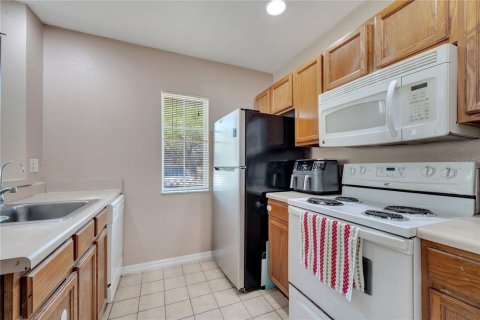 Townhouse in Kissimmee, Florida 4 bedrooms, 136.57 sq.m. № 1608298 - photo 2