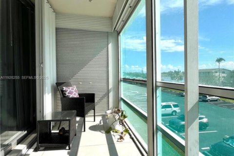 Condominio en venta en Boynton Beach, Florida, 1 dormitorio, 52.95 m2 № 1988415 - foto 20